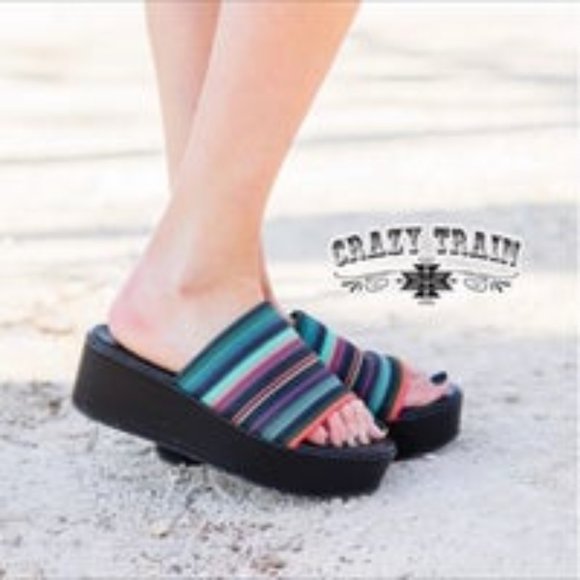 Crazy Train Shoes Crazy Train Serape 9s Platform Sandal Poshmark